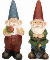 2x tuinkabouter beelden simon met slak en sam met schop schep 29